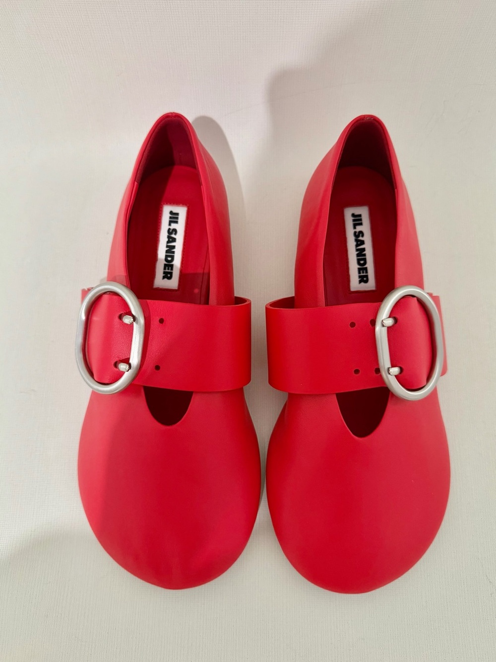 JIL SANDER
Cannolo Buckle Ballerina Flat In Red